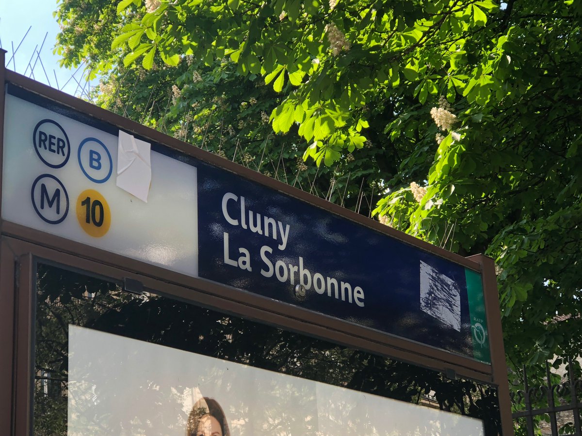 museecluny's tweet photo. @MuseeAquitaine @MusJeanneAlbret @MuseeLouvre @CVersailles @leCMN @MuseoParcAlesia @Les_Eyzies @domainechambord Pas de jalousie pour nous @MuseeAquitaine , un arrêt de métro à notre nom se trouve juste à quelques mètres de notre porte. Nous sommes clairement un Musée des villes 😜 #MuseumWeek #BattleCityOrNot https://t.co/RvAYNVFaMX