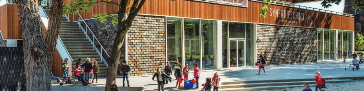 Deze nieuwe manier van werken op <a href="/Synergieschool/">Synergieschool</a> heeft geleid tot een groei in de ervaren gedeelde visie, meer samenwerking, enthousiasme en collegialiteit aldus Arnoud Evers van het @Welteninstituut

#onderwijs #opleiden #innovatie

Meer weten? Lees dan  bit.ly/2vC4828