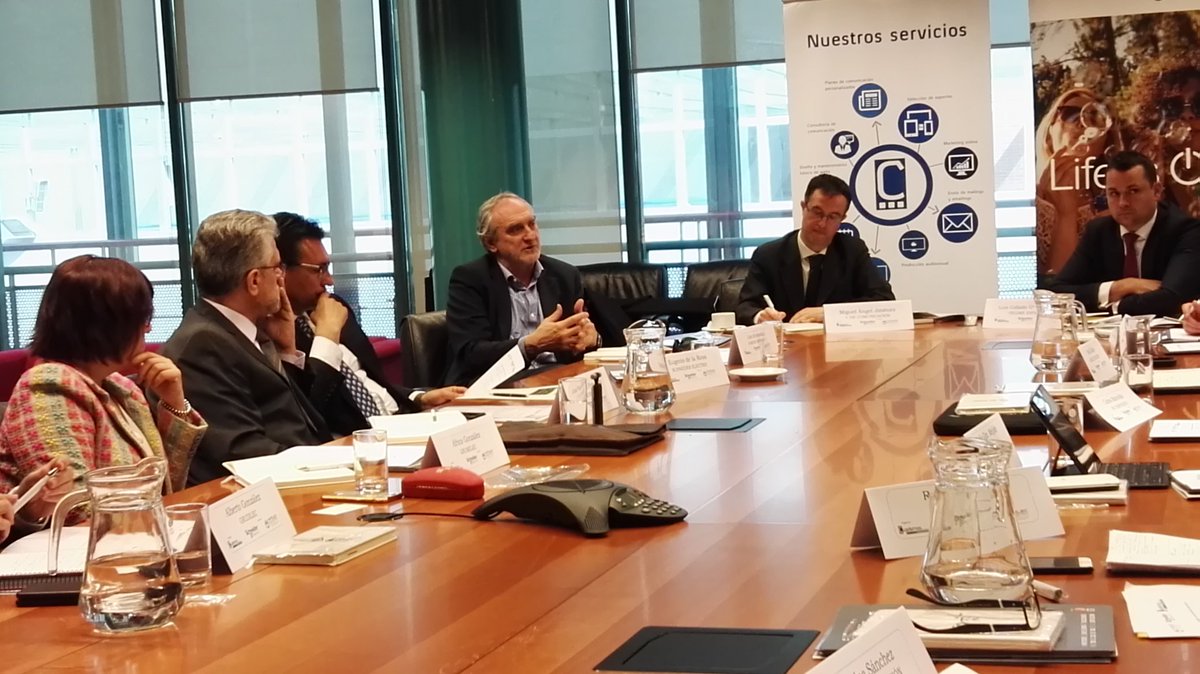 PGSierra's tweet photo. Luis Arconada: la reputación de una empresa descansa en dos áreas, la técnica y la que tiene que ver con la etica y el cumplimiento. https://t.co/CxwyeGmxpN