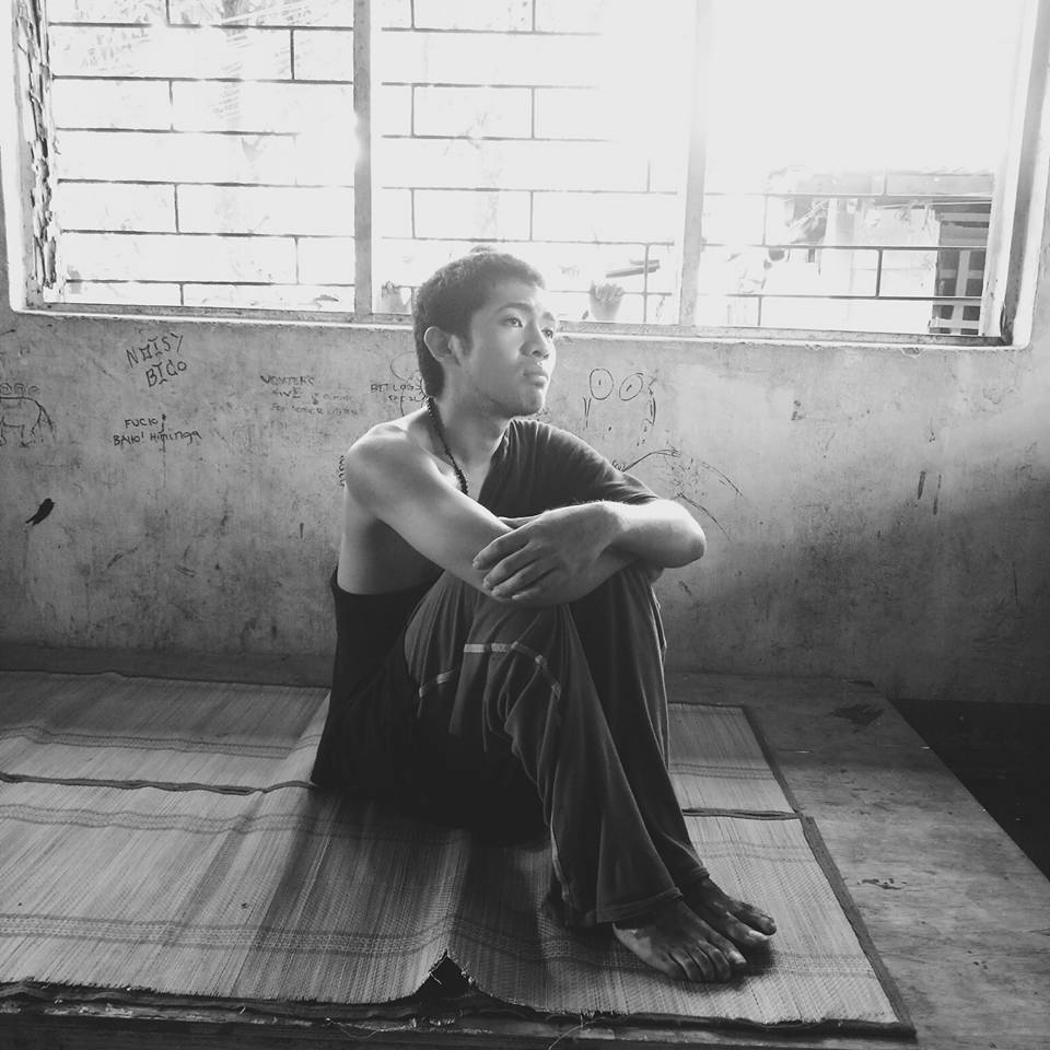 theluciasilva's tweet photo. MH is a class issue. It's the poor who can't afford expensive psych treatments. It's the poor who bear the brunt of disempowerment and deprivation. It's the poor who rot and die in poorly-funded MH hospitals neglected by the gov't to prioritise the war it wages against the people https://t.co/fT5lTSyIQY