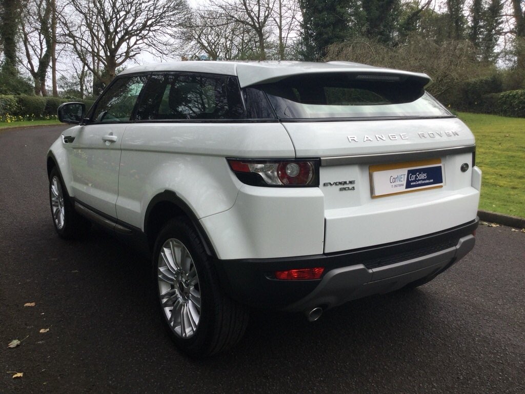 CarnetCarSales's tweet photo. Just in...
#RangeRover #Evoque 2.2 ED4 #PureTech 2wd 3door with Pan roof! https://t.co/5UU2PxE8Tj