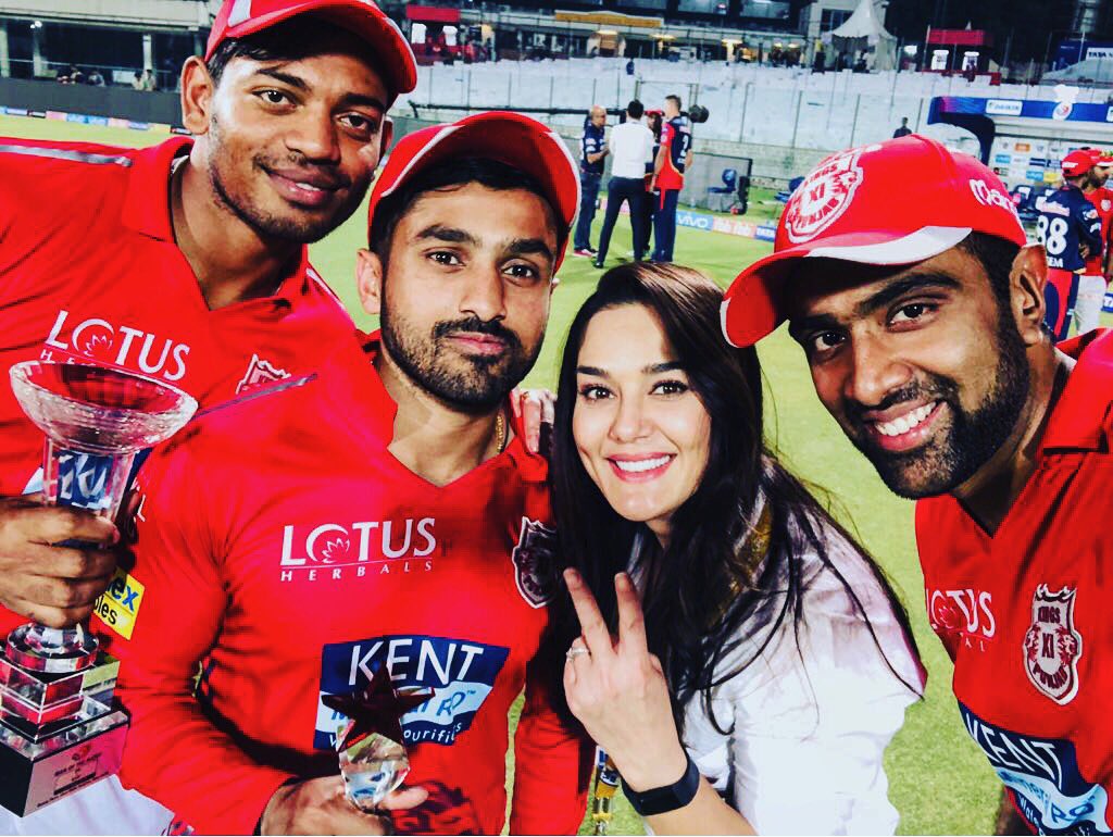 What an unbelievable night &amp; what a thrilling win 🏏💪👍👌Good to see the bowlers come to the party 🎉 <a href="/ashwinravi99/">Ashwin 🇮🇳</a> <a href="/karun126/">Karun Nair</a>  <a href="/Ankit412rajpoot/">Ankit Singh Rajpoot</a> @lionsdenkxip #victory #manofthmatch #DDVsKXIP #VivoIpl #Selfie #Happiness #livepunjabiplaypunjabi  #Ting😘