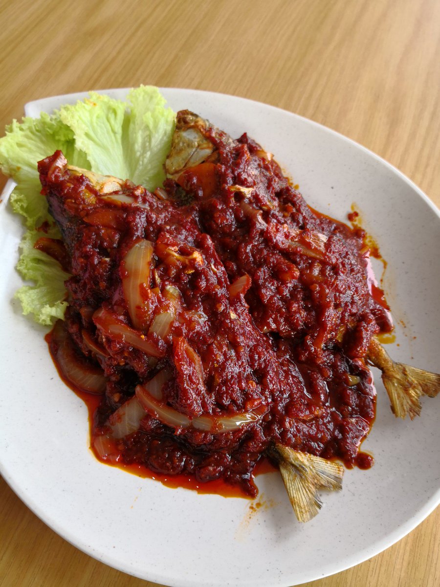 Kari Ikan Bawal Azie Kitchen