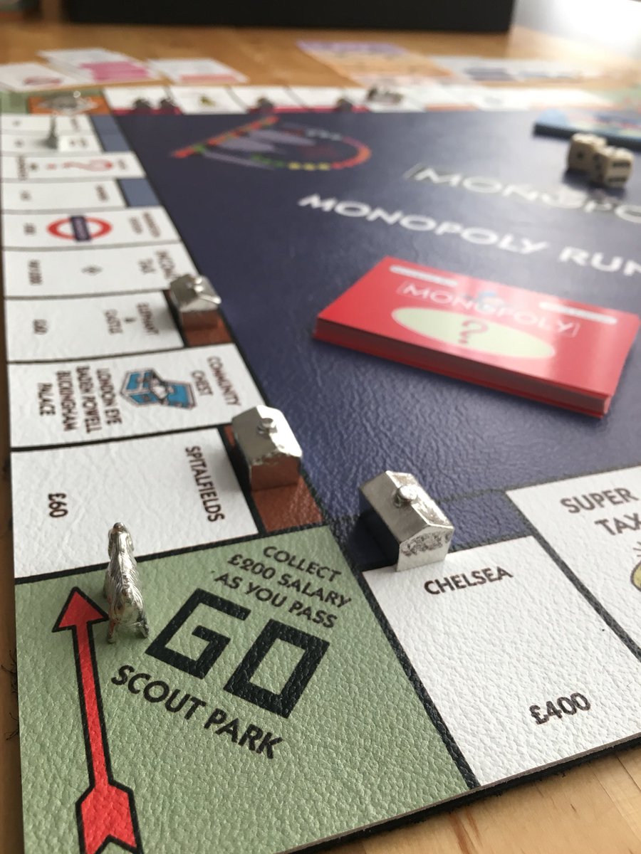 monopoly_run's tweet photo. Apollo ESU from Leicestershire were the winners of our superb bespoke leather Monopoly Board prize from our sponsor @GeoffreyParker_ #monrun18 #monopolyrun #boardgames @GLNScouts https://t.co/QZBIy4EGxM