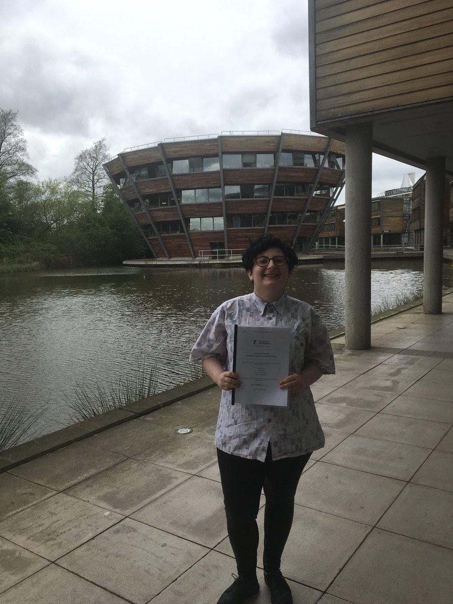 jesshaslegs's tweet image. Wham bam #dissertationhandin