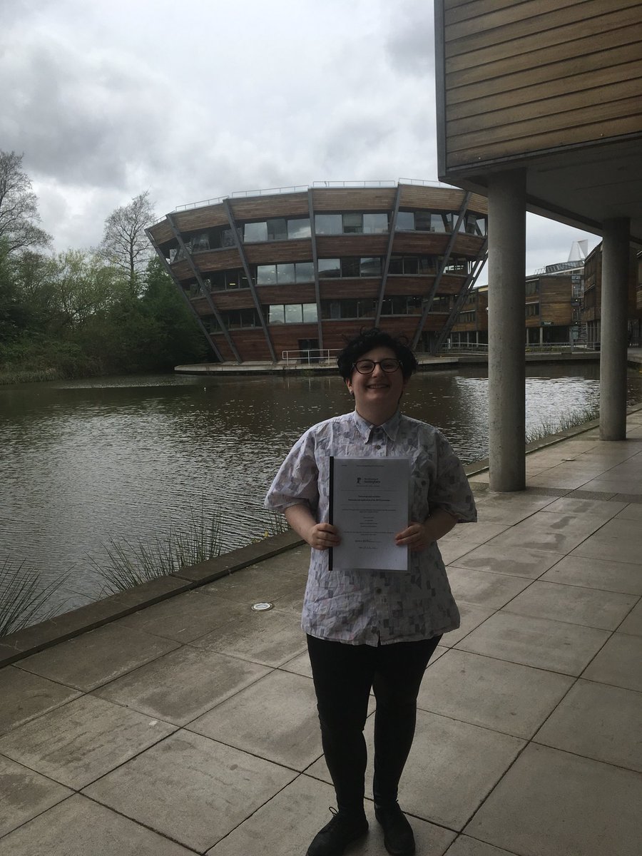 jesshaslegs's tweet image. Wham bam #dissertationhandin