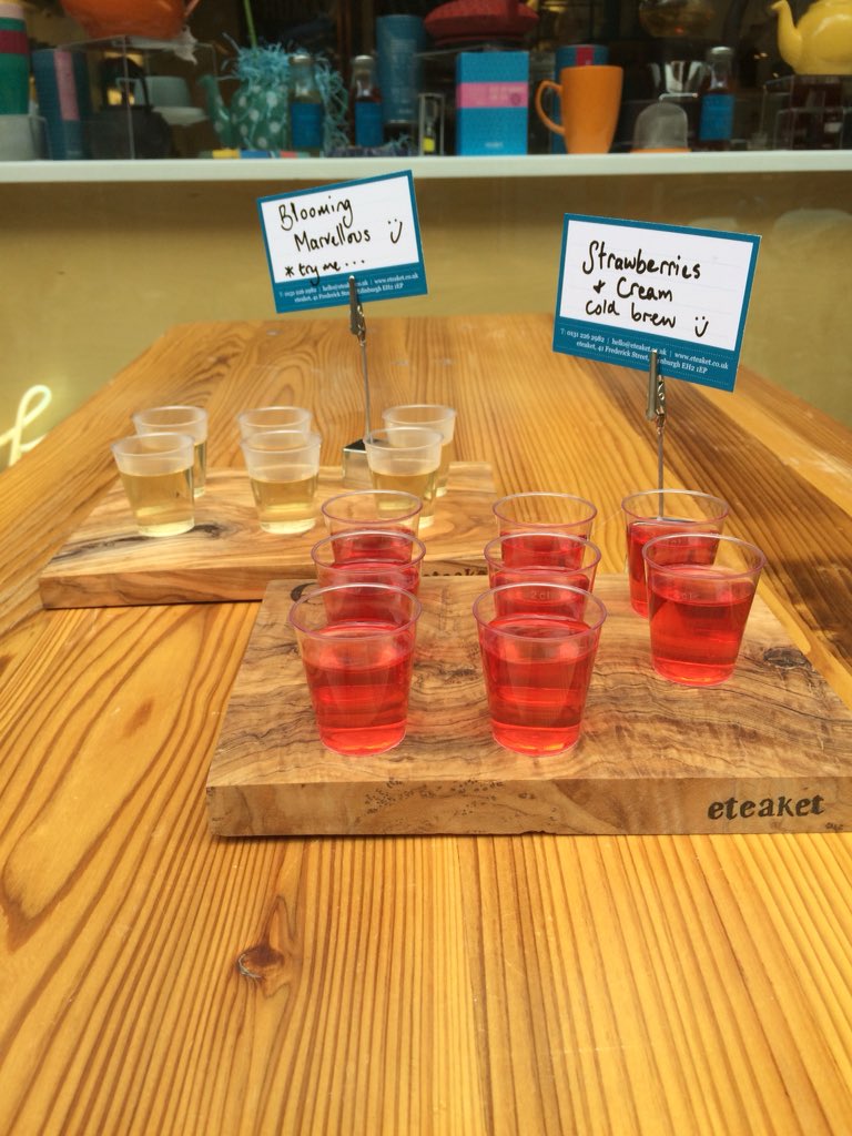eteaket's tweet photo. Hey! What’s brewing today? Pop into our Concept Store #111rosestreet &amp; try our Strawberries &amp; Cream #ColdBrew tea and our Blooming Marvellous #greentea #tealover #trysomethingtuesday #Edinburgh https://t.co/FAIs0QaAir