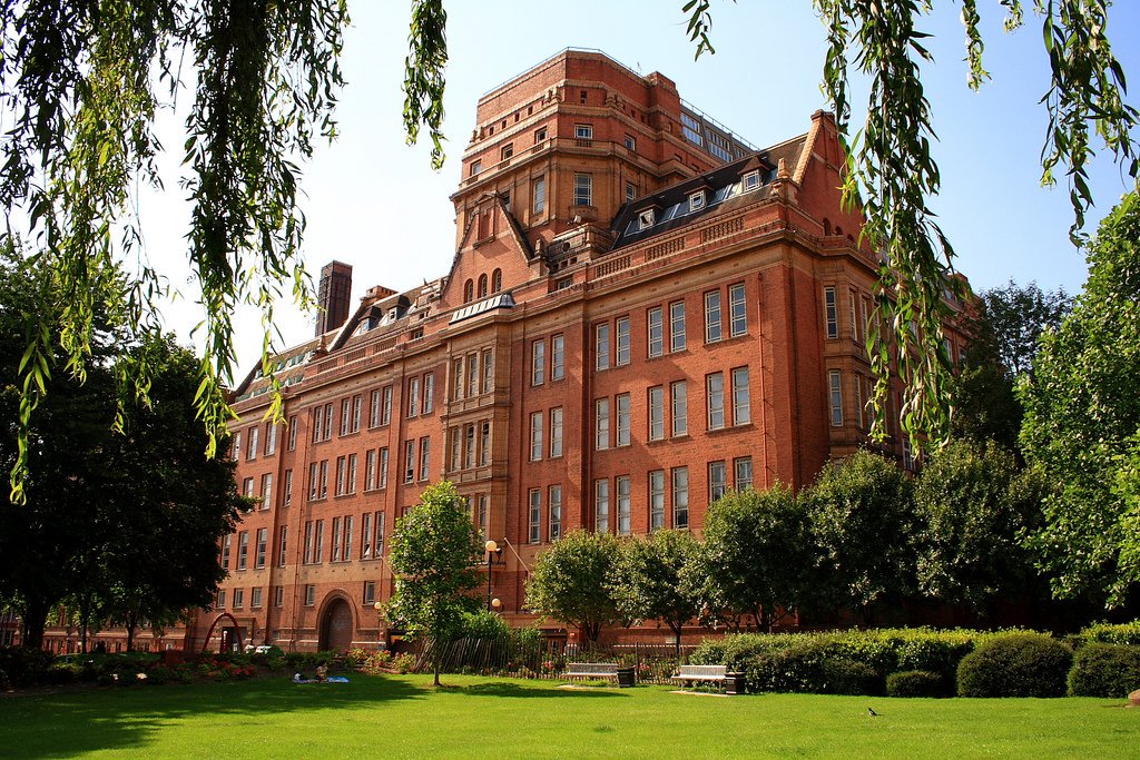 anna_r_hughes's tweet photo. Interested in working for @OfficialUoM ? Check out @UoM_Jobs for vacancies, stories about life at the University, facilities, benefits, our partners, and team achievements.... #purpleandproud https://t.co/J7VzyHWM2S