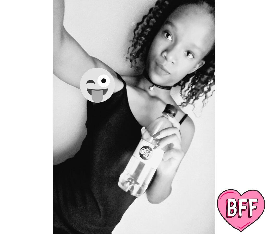 MsPresident_SA's tweet photo. This GIRL Knows That GOD Is In Control.A Girl Child Is Possible.

#ItAGirlThing
#GodsFavouritePrincess https://t.co/5r3Mfgba3s