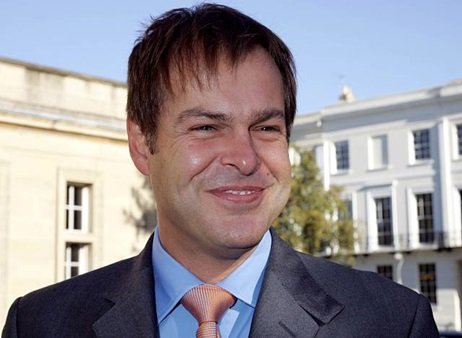 captain_efff's tweet photo. Sage appoints Peter Jones as Ambition Ambassador https://t.co/J5pb0Hv6wv https://t.co/G66ca1e950