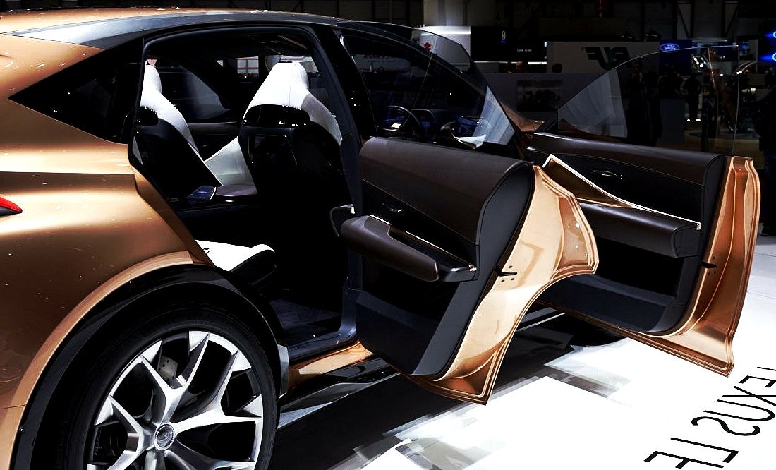 Otsile K Lexus Lf 1 Limitless Is A Better Car In My Opinion Inside And Out Otsile K Lexus Lf 1 Limitless Is A Better Car In My Opinion Inside And Out