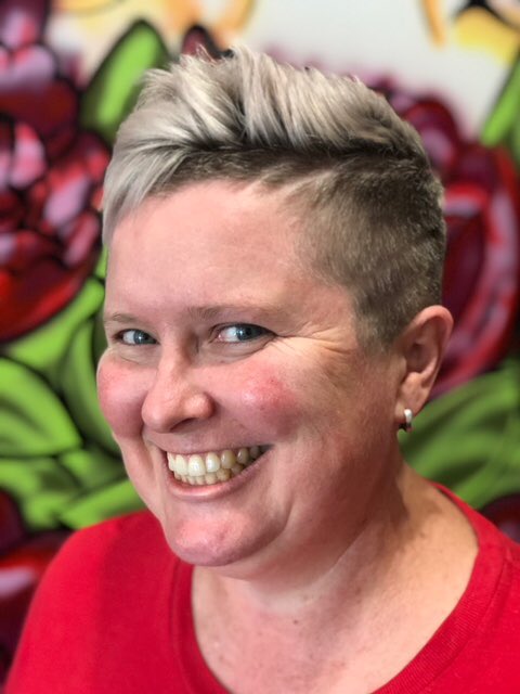 All_ForMary's tweet photo. Annette is no stranger to compliments here at All For Mary, and this time another Mary told her she watched her hair creations and wished she had the courage to be that creative! How sweet is that! 😍❤️💇🏼

Follow Annette's style here #creatingAnnette https://t.co/mQAFBDk0pl