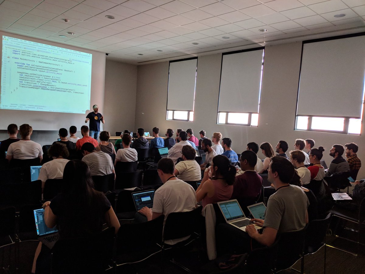 camaelon's tweet image. Great #ConstraintLayout workshop at #AndroidMakers2 by @ErikHellman