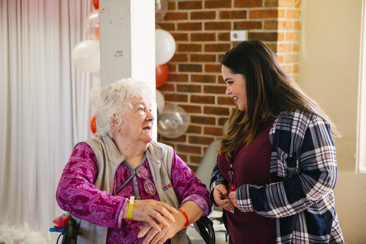 At_NewLife's tweet photo. This weekend is I Love My City! Join us this Saturday from at any of the 3 locations we'll be visiting:
• 10am-12pm: Parkview Nursing Home
•10am-12pm Groden Network
•9am-12pm Roger Williams Park
Sign up online at https://t.co/5QBVK04OhV https://t.co/sSonw8QauB