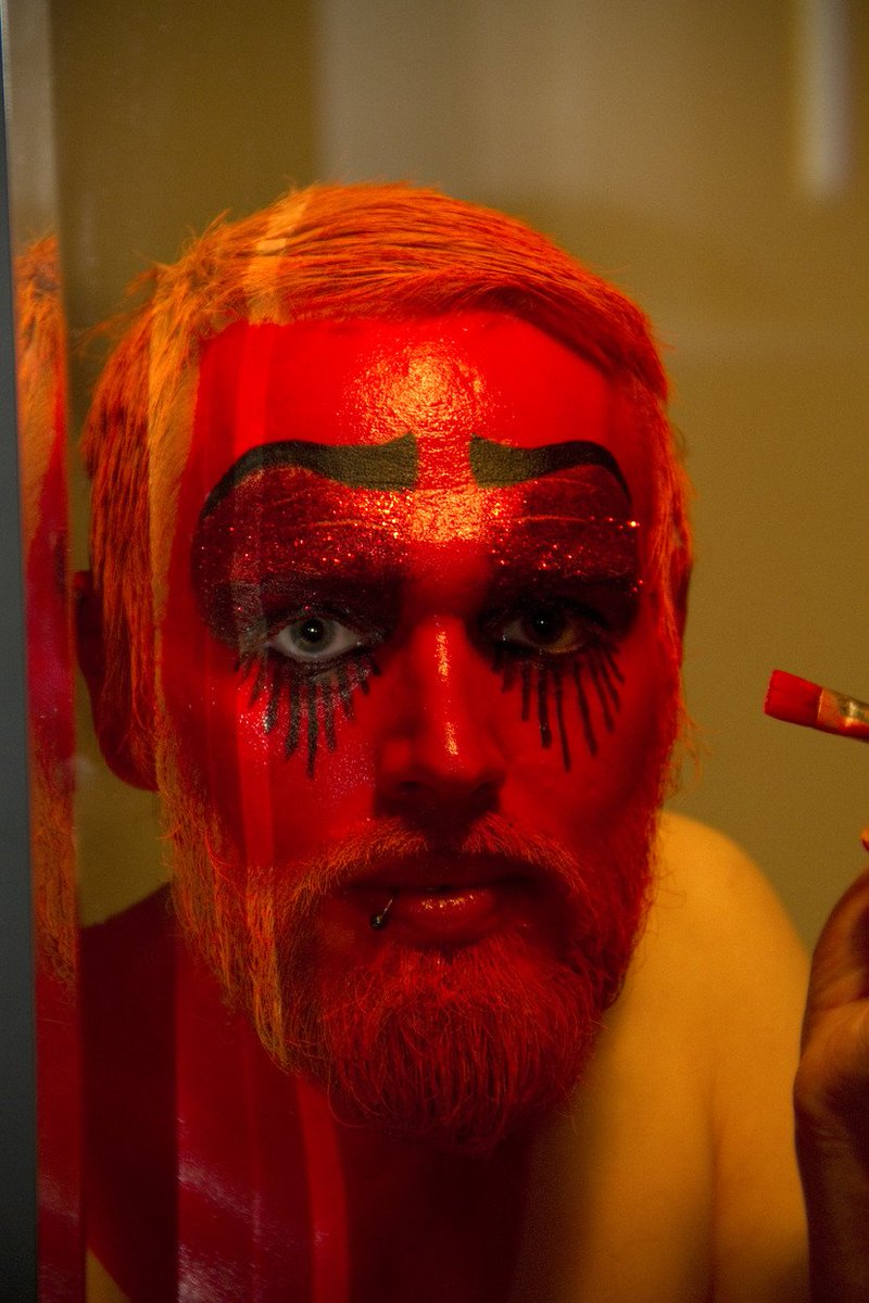 HarmNeitzel's tweet photo. 2012 ... me ... getting ready for the Rocky Horror shooting with Robert Bartholot. https://t.co/dvsHuDcUBw
More from me ... https://t.co/HXoof01XND
#Queer #QueerArt #Berlin #Queer4Peace #NoToNATO #MakeLoveNotWar #gay #lgbtiq #drag #clubkid #PerformanceArt #Peace #Rainbow https://t.co/KuZCR5gRYc