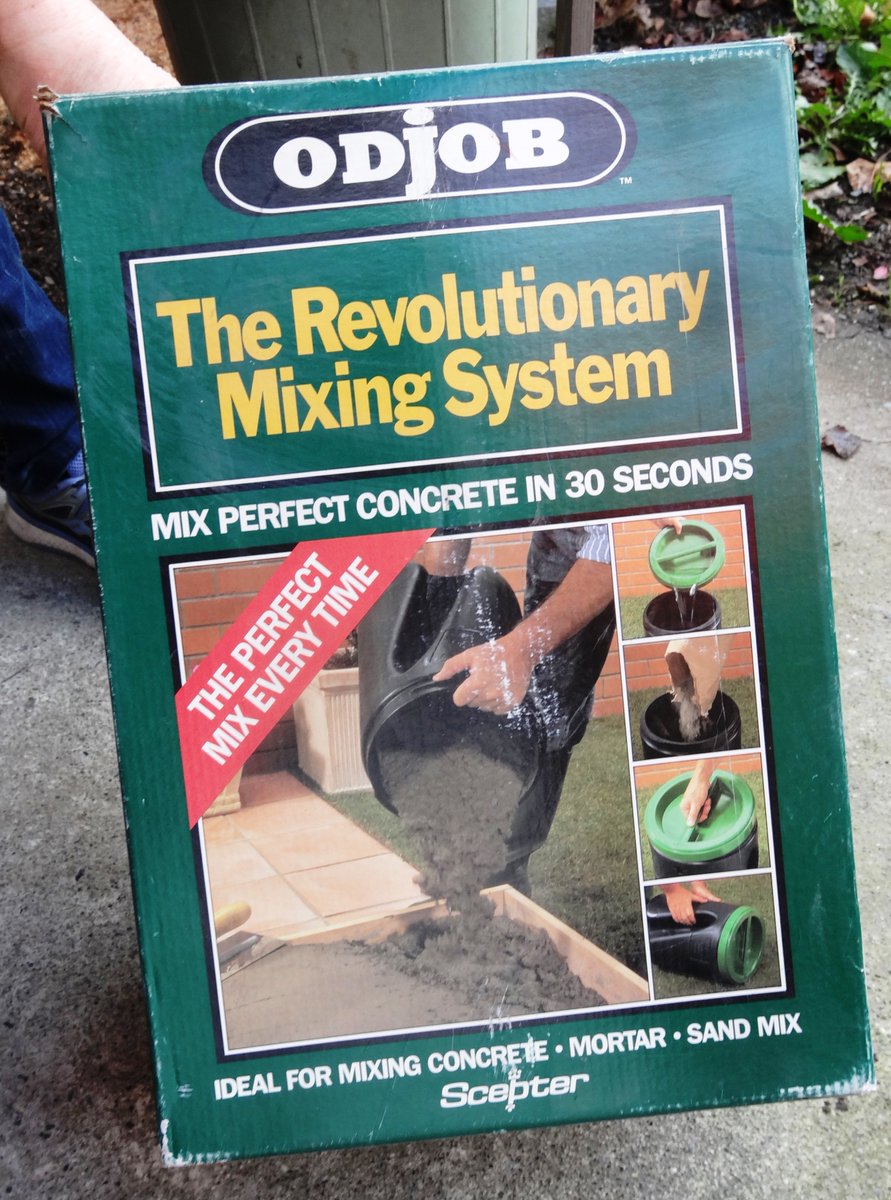 CheekyMonkeyGLS's tweet photo. Used stepping stone equipment for sale $15 each.   Make 2 square stepping stones at once with this wood frame mold for $15 and a cement mixer that you fill with concrete and roll with your feet , $15.  Get your garden path started!#nanaimo #steppingstones #mosaic https://t.co/Fw831CzxUu