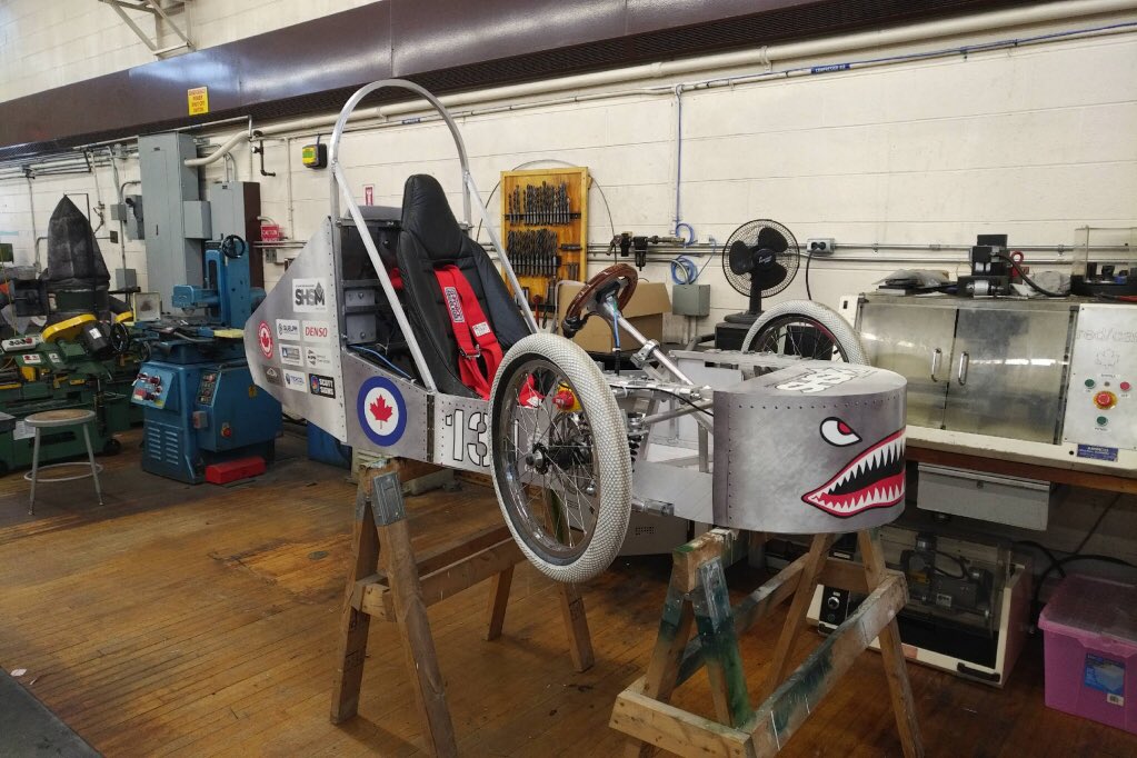 GuelphCVI's tweet photo. GCVI Electric Car #2. Racing it old school! Thanks to SCUTT SIGNS for 2 AMAZING wraps! https://t.co/GBW9NOvRGp