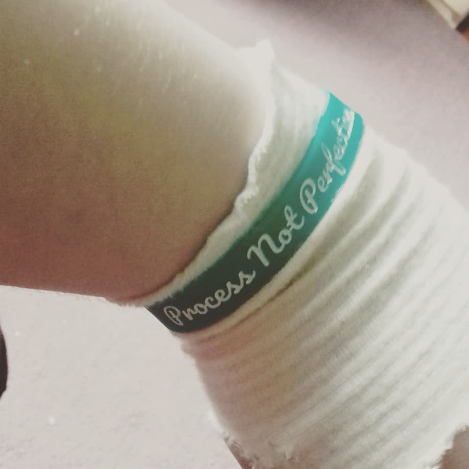 DandelionJeri's tweet photo. I am a #kinion and I am so so happy to have gotten my "Process not perfection" bracelet from @katimorton1! https://t.co/bK4EX9djeh