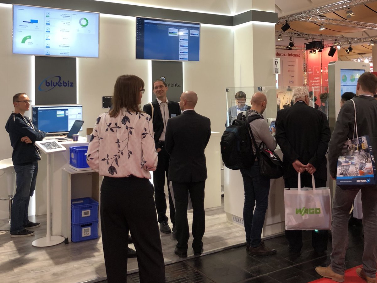 A lot of people at our booth and a great start for the first two days at the Hannover Messe! #connectedproduction

#hm18 #HannoverMesse2018 #hannover #fair #exhibition #smartfactory #digitalisierung #digitalisation #industrie40 #halle8
