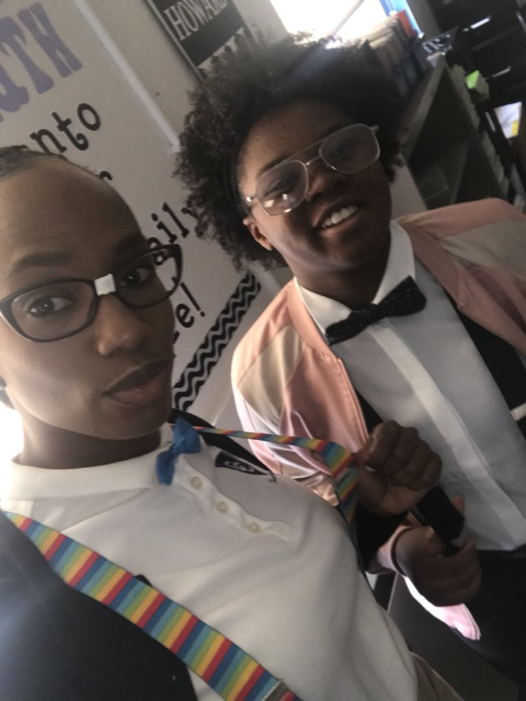 AnikeImani's tweet photo. DAY 2 of #SpiritWeek is Scholar Day..... because that’s EXACTLY what we are. #SCHOLARS We will be ready for #PARCC @FriendshipPCS @myfnn @MHChamps @NzinghaMurphy #iTeach #iTeachMath #TeacherOliver #excellencethroughpersistence https://t.co/q6rE7bnh5J
