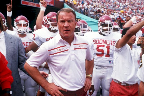 “Some people are born on third base and go through life thinking they hit a triple. They have no idea how hard it is to get a single, get on first, and work your way around the bases.” – Barry Switzer amzn.to/29VuAc3#EarnIt
