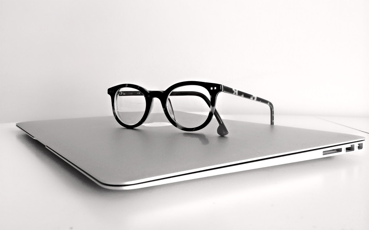 OldCountHouse's tweet image. Are searching for desk space without lengthy contracts and endless restrictions? We have a serviced desk opening up next month! #movequickly #serviced #desk #office #oxfordshire #flexiwork