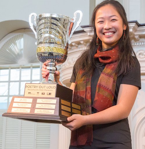 POL champ Xiadi Zhai with trophy