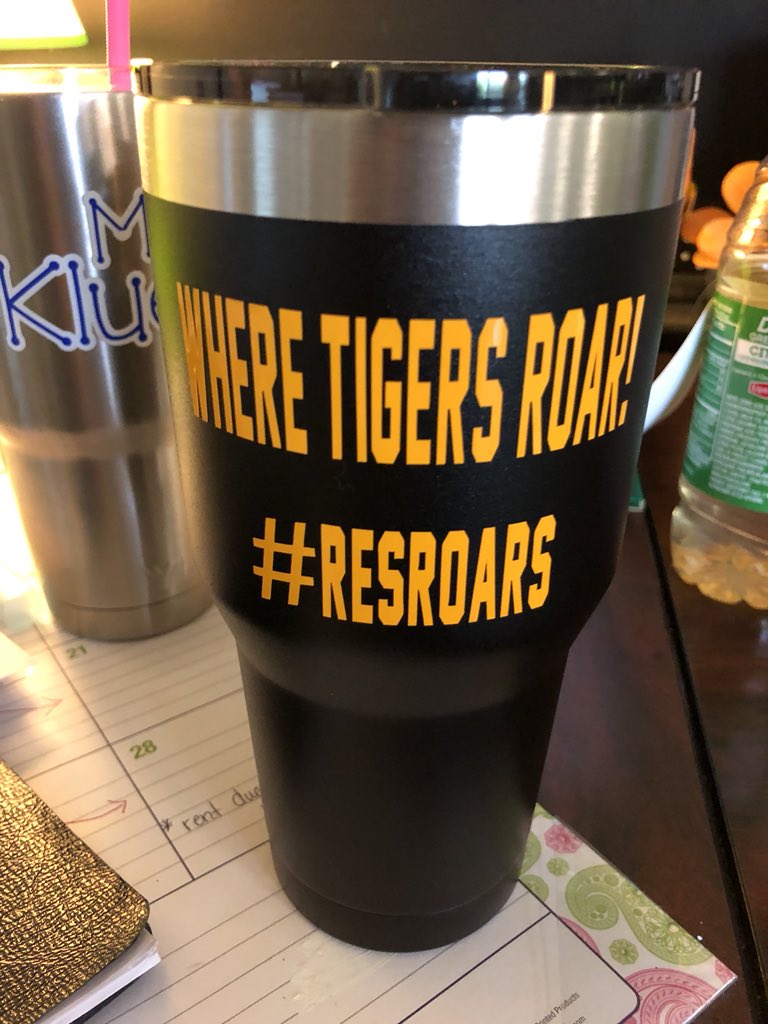 My PTO ROCKS!!!!! Thank you so much for the awesome cup! I love it ❤️<a href="/RESTigers/">Rockford Elementary</a> #RESROARS