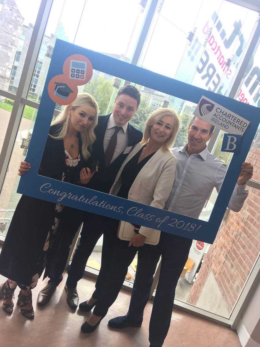 brightwater98's tweet photo. Keith Naughton &amp; his proud family celebrating his #ACAsuccess @CharteredAccIrl @CACork 💡@UCC https://t.co/HdgKgiR6f3