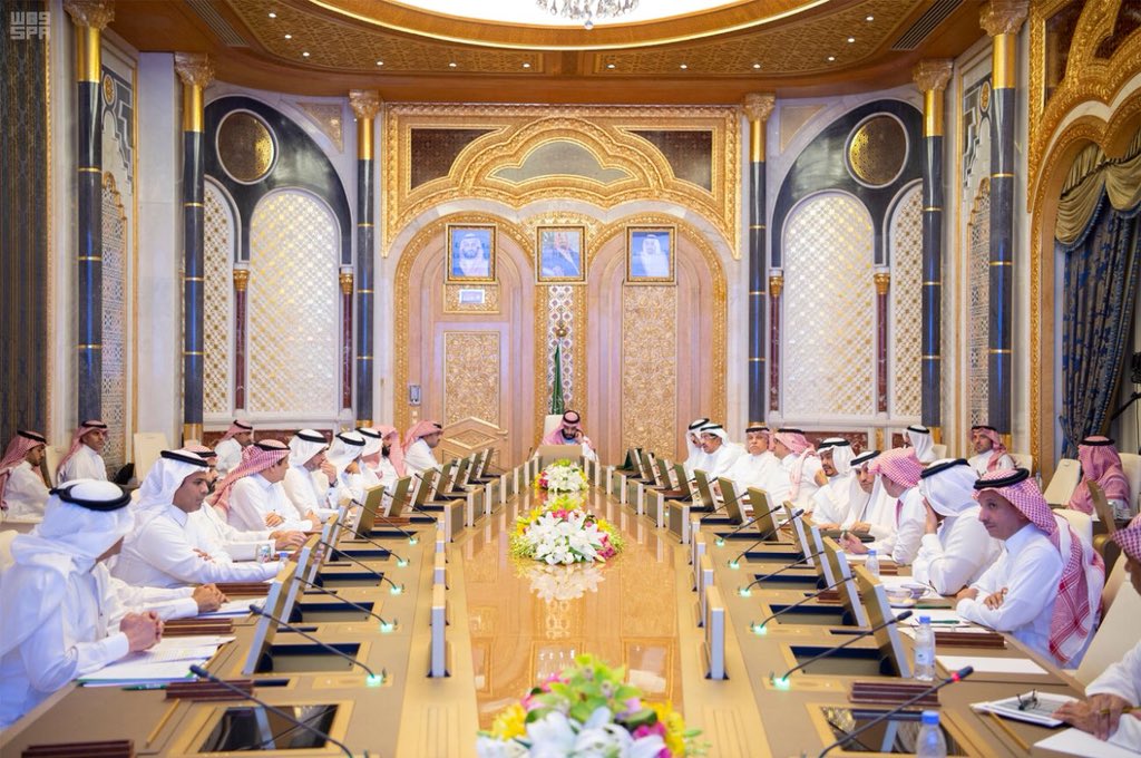 برئاسة سمو #ولي_العهد .. مجلس الشؤون الاقتصادية والتنمية يعتمد برنامج التخصيص.
spa.gov.sa/1756032
#اطلاق_برنامج_التخصيص
#واس