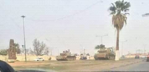 OurVoice19's tweet photo. #Sabha 
Military tanks moving around the city

#OurVoice
#Fazzan https://t.co/qSuTsUx1Rj