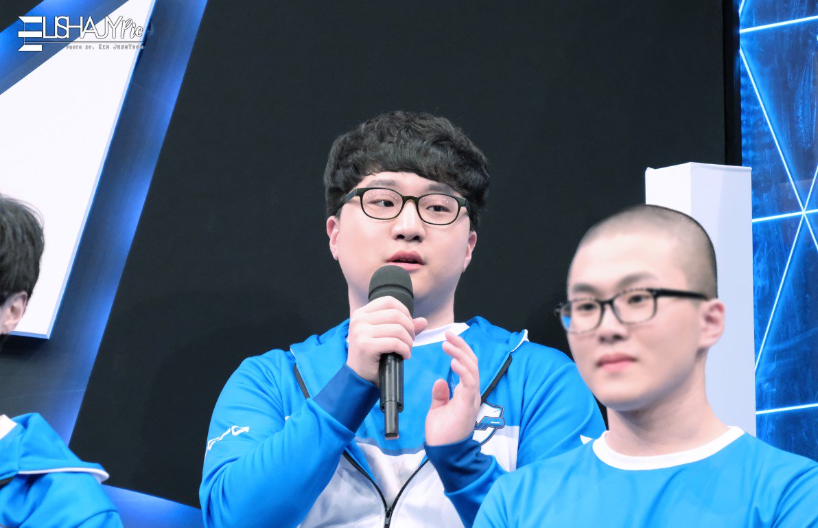 Elisha_JY_pic's tweet photo. 180422
#MVP_lol #MVP_Max #맥스 #정종빈 https://t.co/0fvO2IuRUx