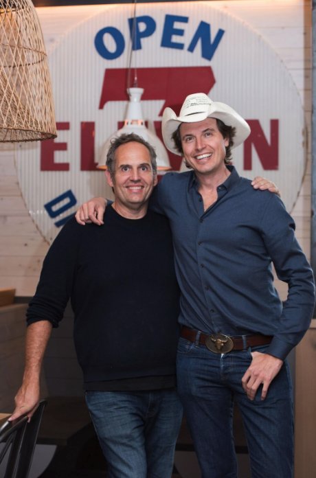 BroadRippleMag's tweet photo. . @nextdooreatery is opening soon and bringing fresh, farm-to-table food to @Broad_Ripple! Read more in our May cover story!

https://t.co/kahjTYi3Vn https://t.co/uT5Y9hcDUY