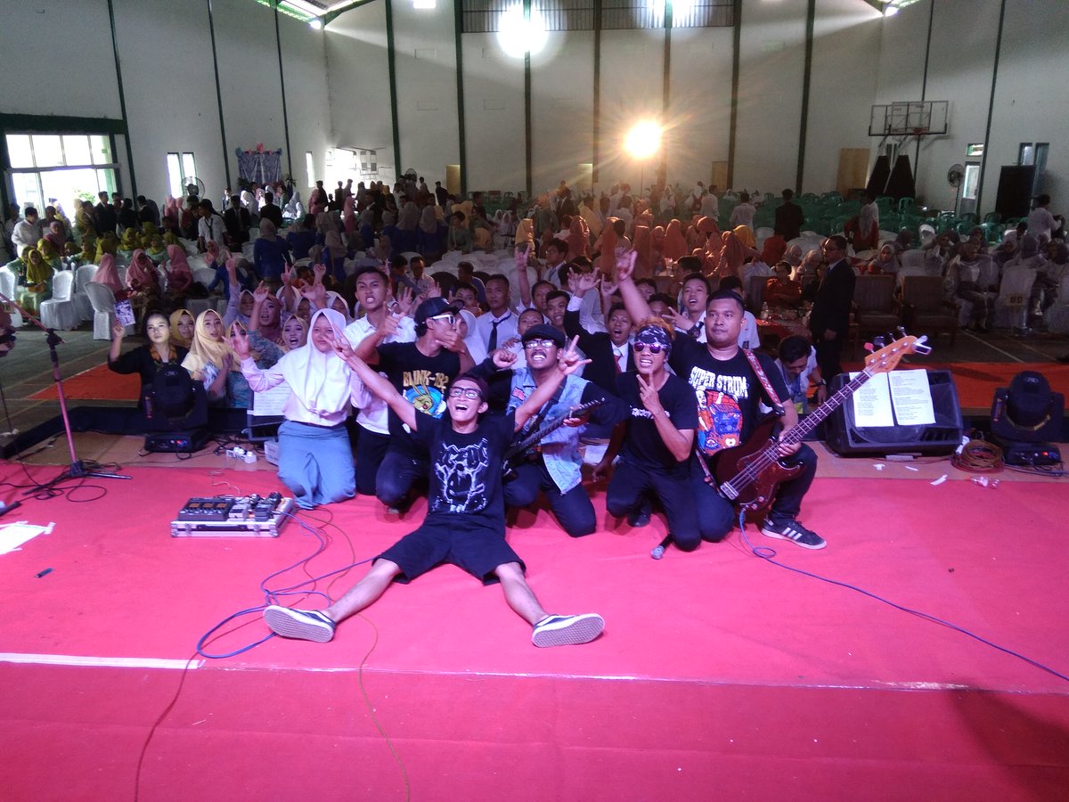 SUPER STRUM tweet media