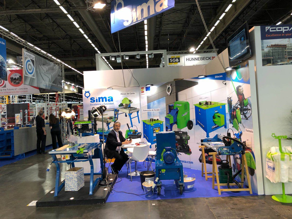 SIMAmedia's tweet photo. Bonjour! desde #Paris, donde SIMA se encuentra esta semana participando en la feria INTERMAT Paris. Salón Internacional de la Construcción e Infraestructuras🏗️🏗️. La misma en la que nuestra #Handsafe fue premiada a la Innovación. https://t.co/yRjz8WP9RN