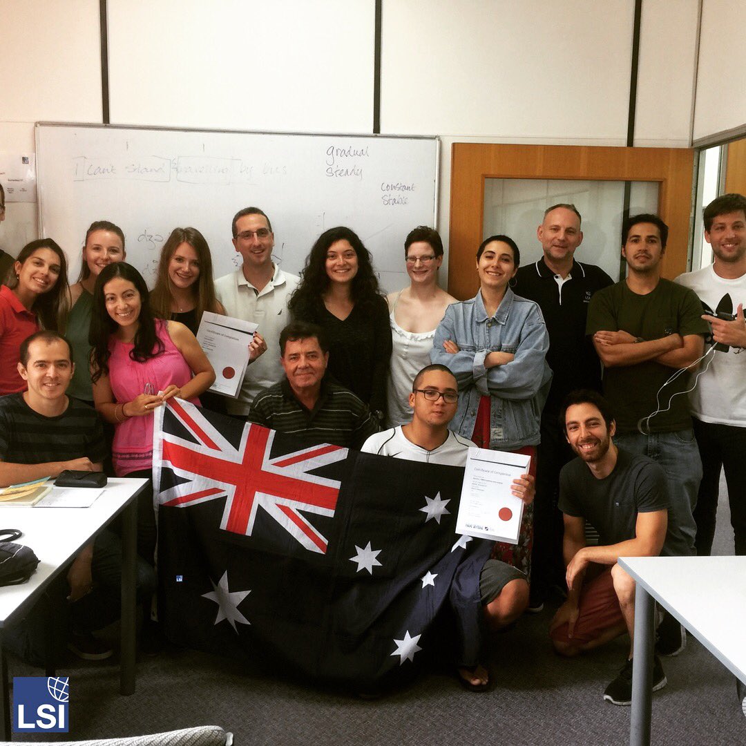 Look at our amazing students!  Congratulations to those who graduated. ⭐️