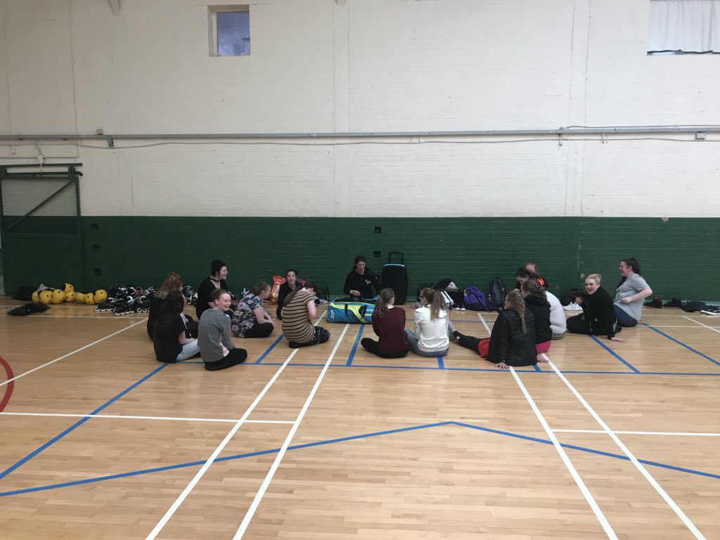 Charlotte Hartley tweet media