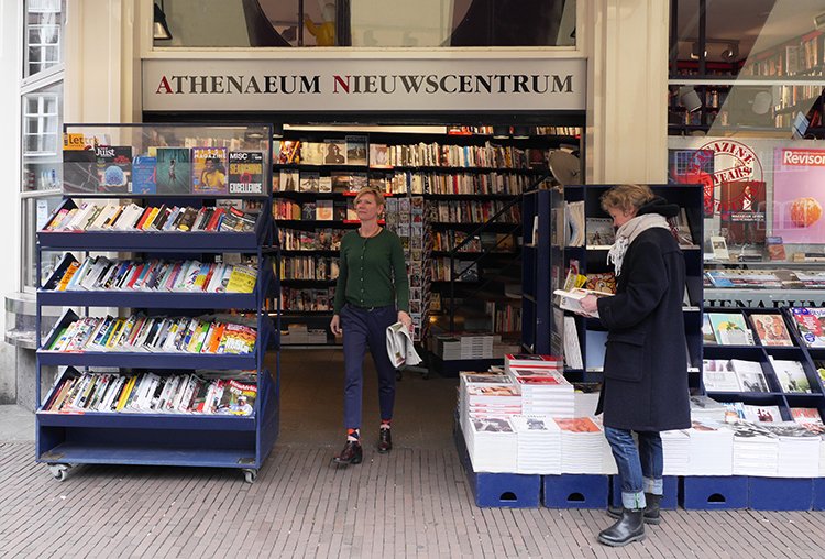 nice article about our shop on the <a href="/peopleofprint/">People of Print</a> blog: bit.ly/2Ka5ft6