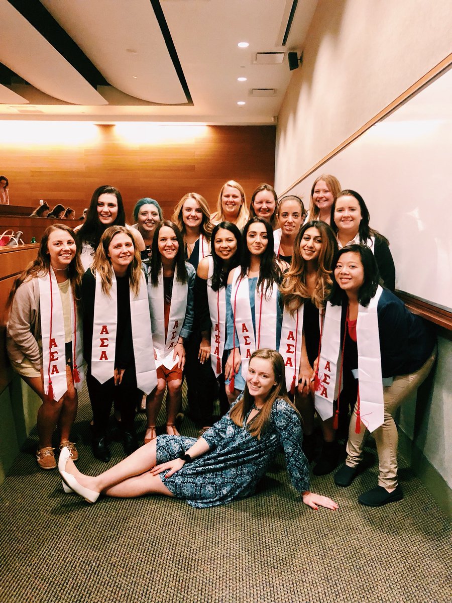 Alpha Sigma Alpha tweet media