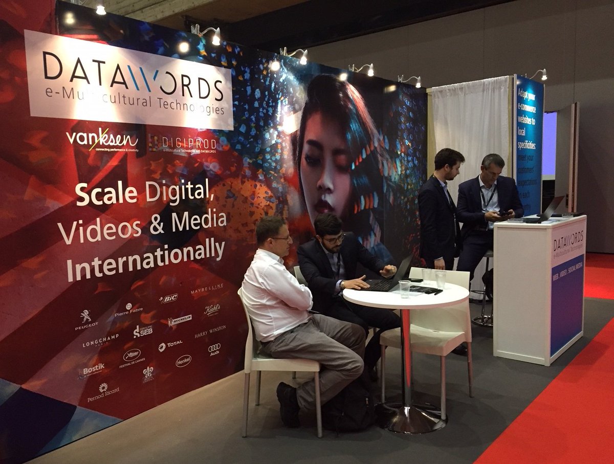 DatawordsGroup's tweet photo. Nos équipes vous attendent au #salon @eCom_Geneve pour discuter accélération #digitale et #internationale au stand E62 😊 #ESSR18 https://t.co/JVR6OnTSVP