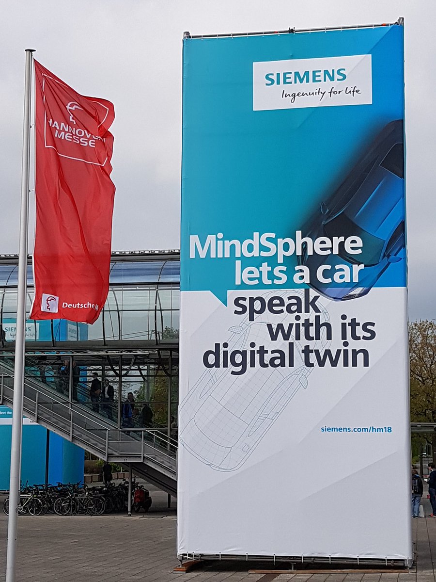 Impressive solutions and ecosystem around #MindSphere on #HM18. <a href="/DellTech/">Dell Technologies</a> is keen on extending our partnership with <a href="/Siemens/">Siemens</a> to make it even more successful.