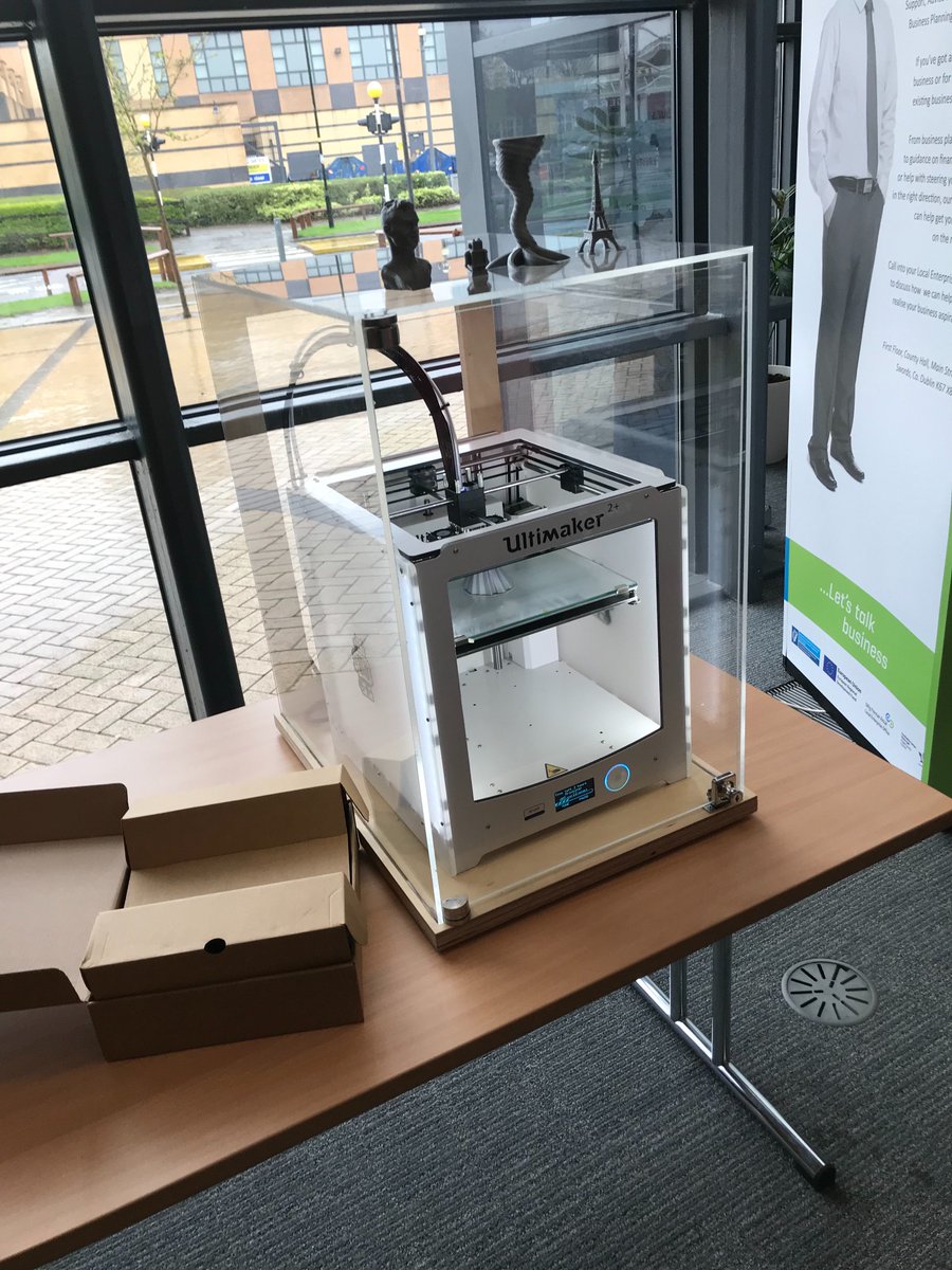 fingallibraries's tweet image. We are just delighted with our new 3D printer in Blanchardstown library. Another great service from Fingal libraries @SurfBoxEurope @paulreiddublin