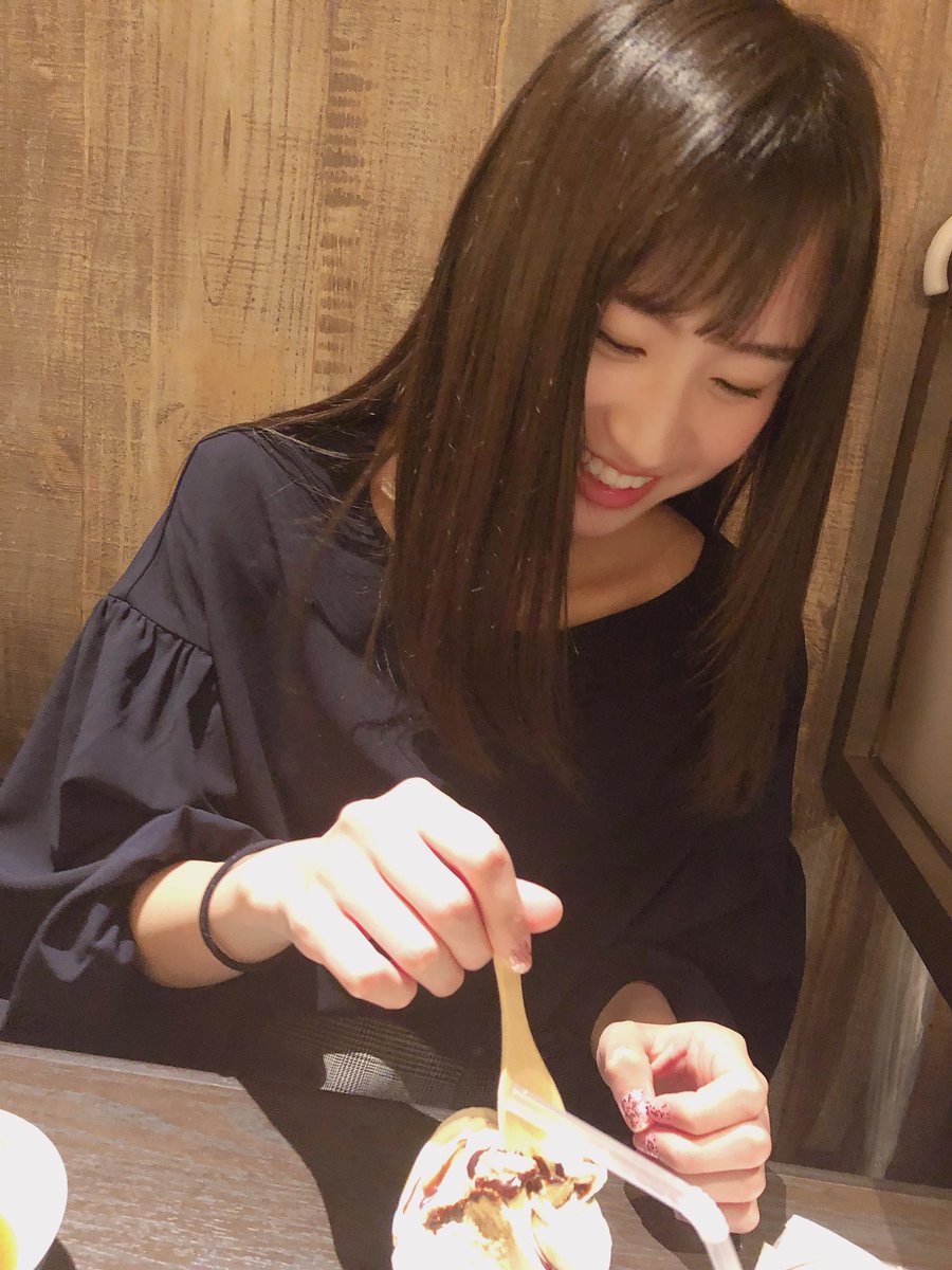 PRGT_nanase512's tweet photo. こやつと会ってきました〜〜〜😍😍😍だいすきぷぅ〜〜〜
98年組〜卍卍卍
それにしても最近のプリクラ、すごい、笑笑 怖い
#PiXiON #パティロケ https://t.co/Dq8pjzwH7Q