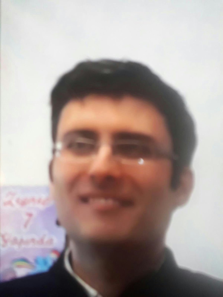 Başkent Ankara şehir merkezinde bir kaçırma vakası daha!

Orçun Şenyücel 20 Nisan günü evde bekleyen çocuklarına süt almaya giderken kaçırıldı.

15 Temmuzdan bu yana kaçırılanların hepsi KHK ile işinden ihraç edilenler.

Kendi ülkelerinde kaçırılan insanları Başbakana sorduk!