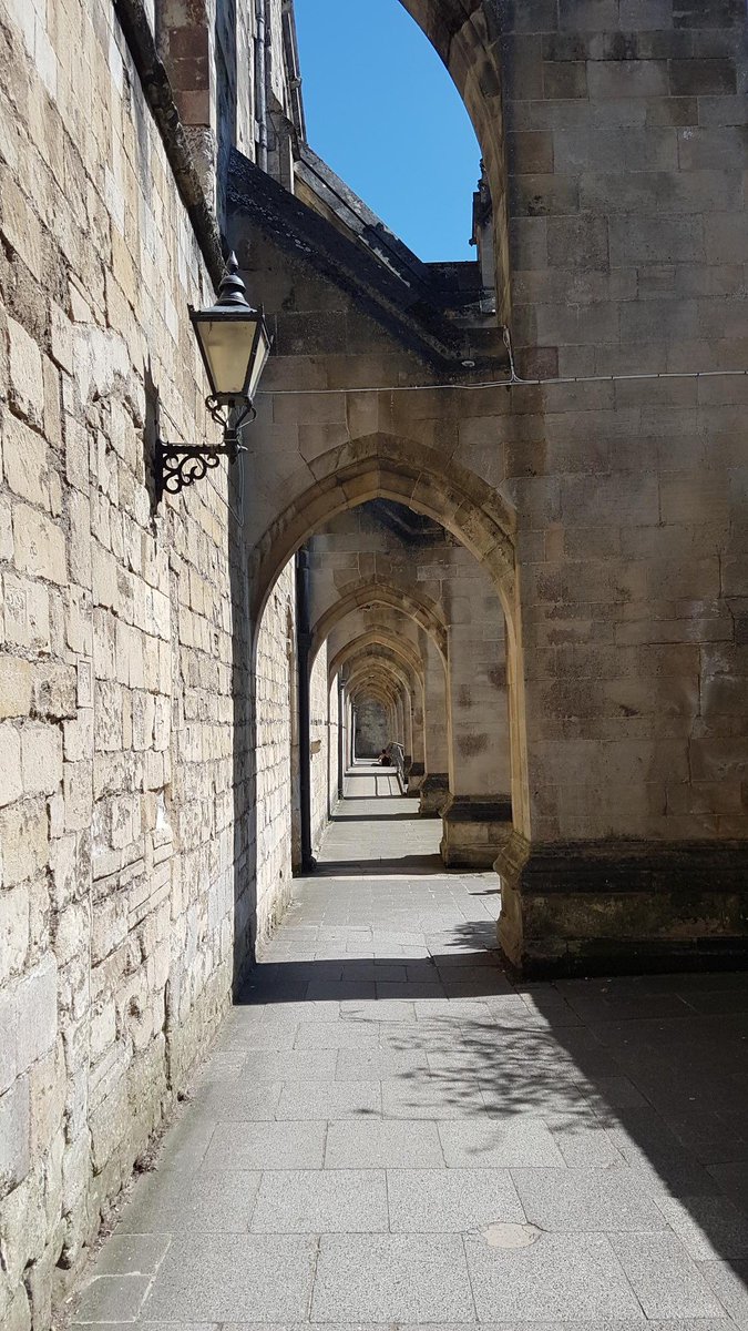CFW_architects's tweet photo. @CFW_architects feeling motivation from the sun! #sun #beautifulwinchester #WinchesterCathedral #stone #details #picnicday https://t.co/8KfEWSxulp