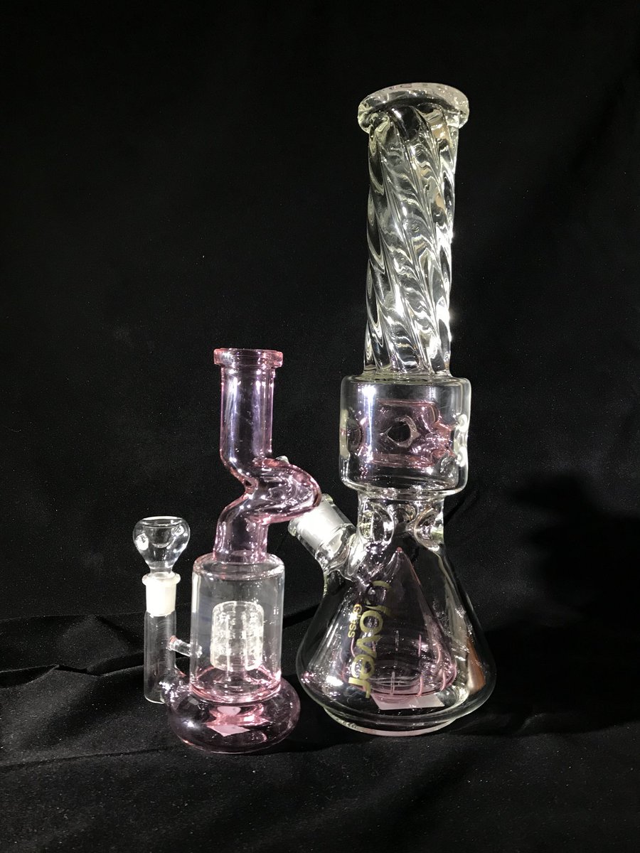 Looks like these pink pipes are gonna be our first tweet! Don’t be scared! #FemIsFab #SmokeShop #Houston