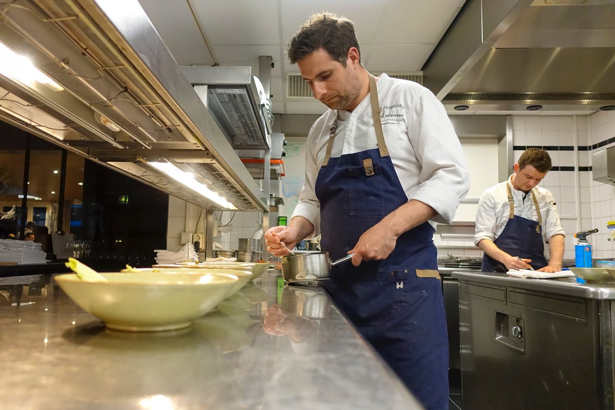 Just reminiscing last week's incredible culinary evening at Michelin restaurant <a href="/RestaurantHFSLG/">HFSLG - Hoefslag</a>. Together with our #Sparcx Partners, we hosted our clients an exclusive dinner. Many thanks to #CustomerExperience guru @NienkeBloem and chef Raoul Meuwese for a wonderful experience!