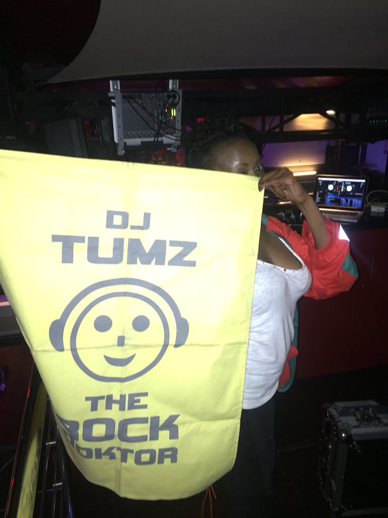 DeejayTumz's tweet image. Tuesdays mean we get to ROCK out at #brewrooftop 
Come with a friend or two for some therapy. Yours truly
#Rockdoktor