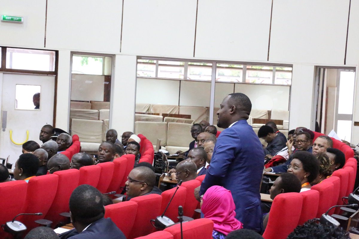 EA_Bunge's tweet image. "Thank you H.E for coming today &amp;amp;providing to us a concise and precise information about EAC. Tanzania is one of the PS that has fulfilled its financial commitment,we thank you for that.
Also we thank the people of Dodoma who are extremely hospitable". Hon. Dennis Namara