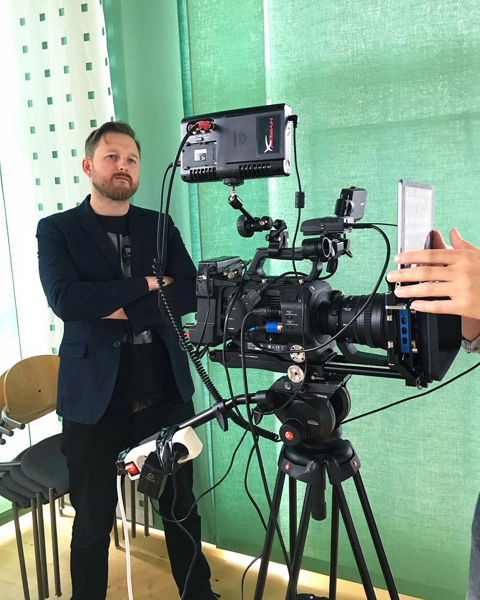 beyond_comm's tweet photo. VR-filmning för Gnosjö Automatsvarvning 🎥 Beyond står för idé, manus och regi. Mimbild kör stedicam på hoverboard 👏 https://t.co/y7fYHVRqSr
